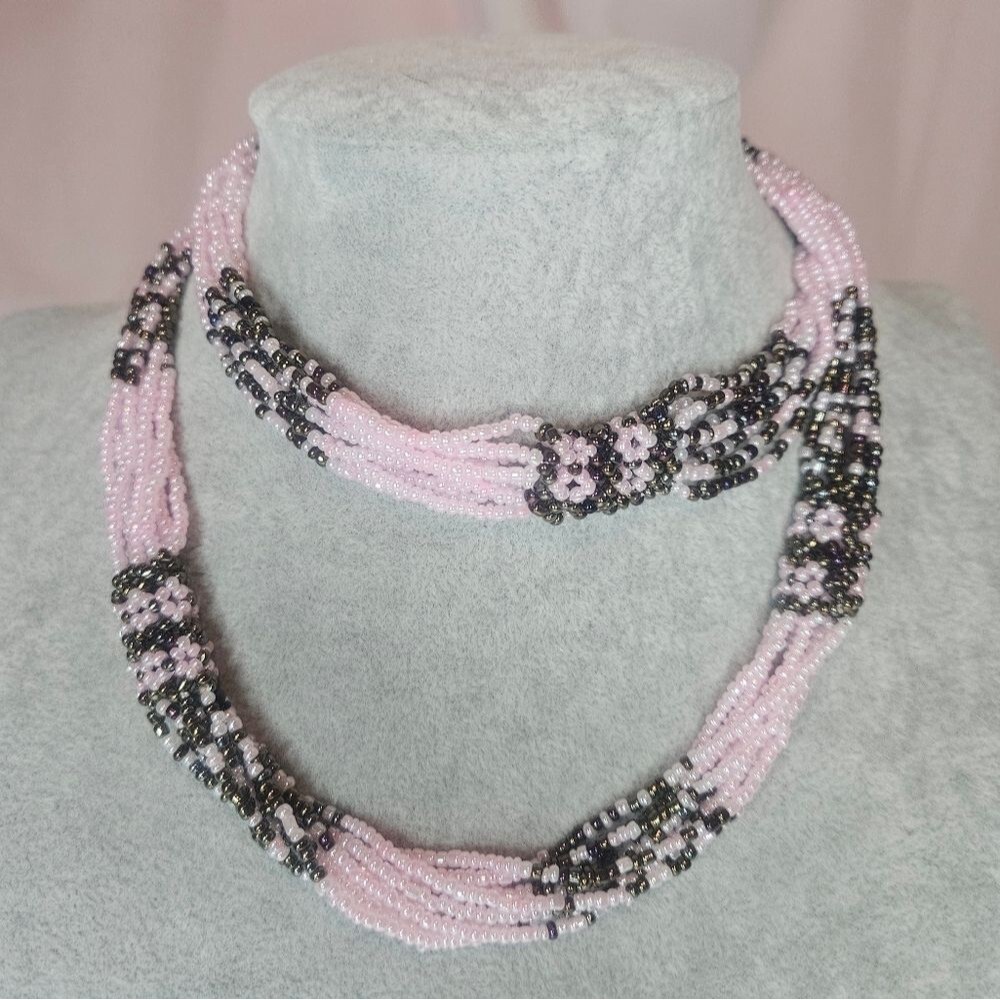 Vintage Handmade Seed Bead Necklace Pink And Grey 28" 90s-Y2K Tube And Strand